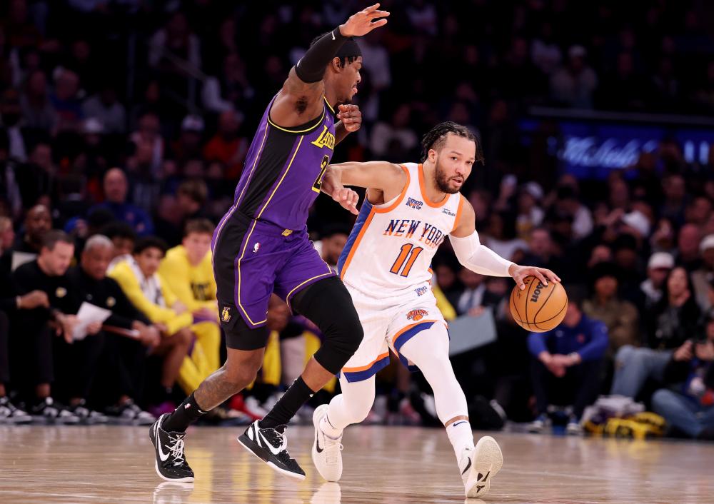 交媒体与国 交媒体与国