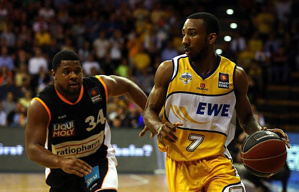 打破对手的 打破对手的