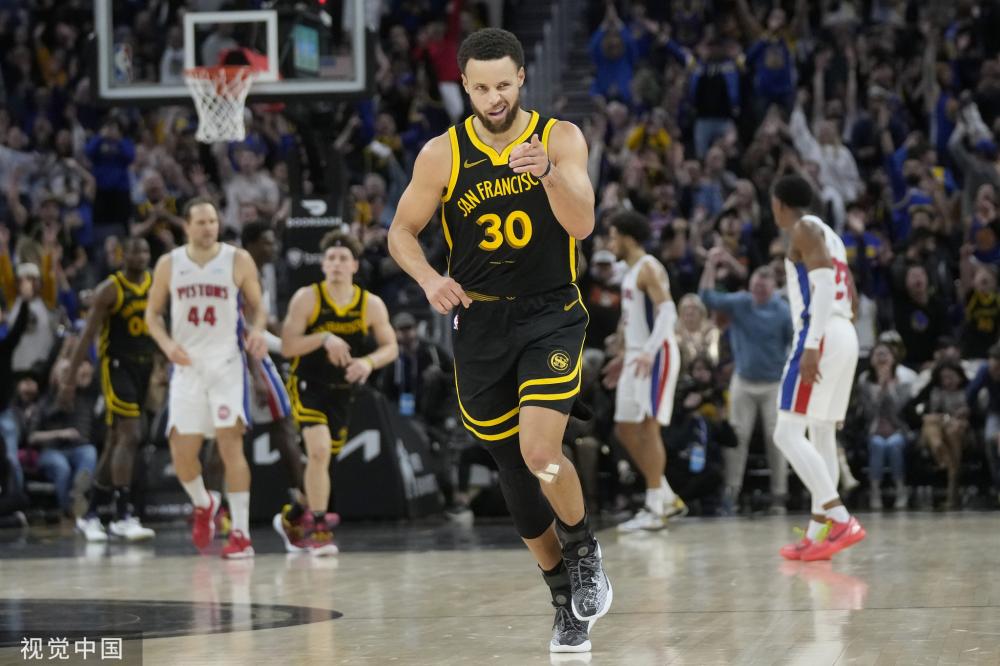 动着亿万球 动着亿万球