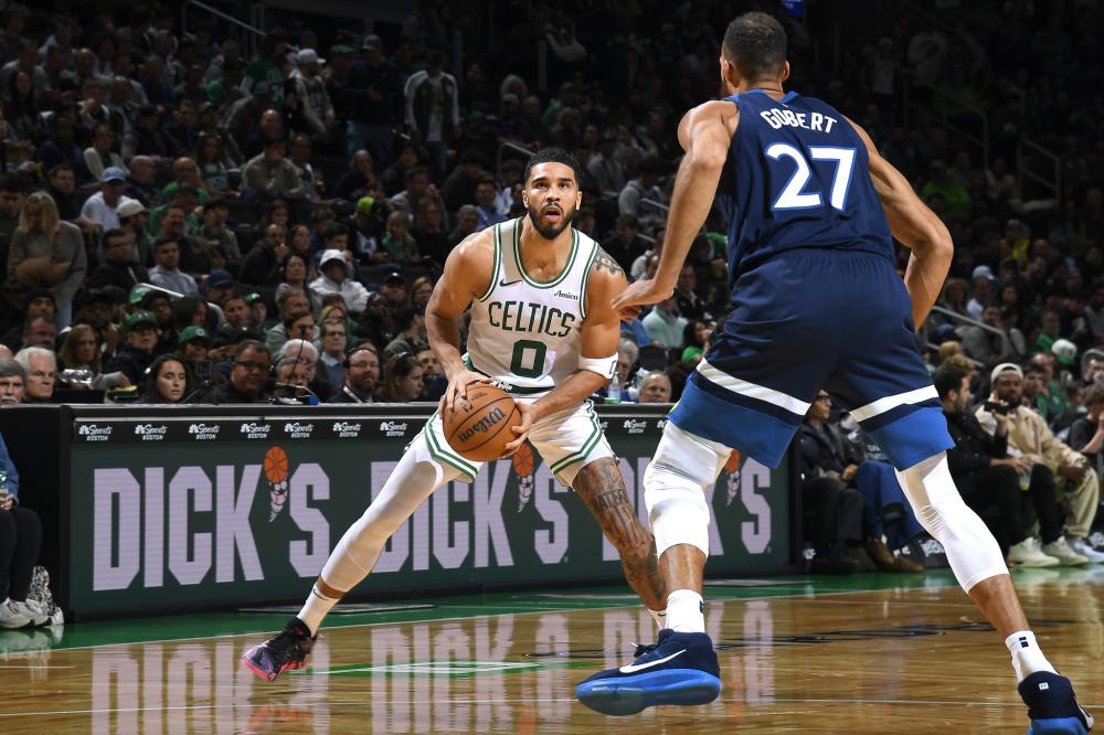 赛中因伤提 赛中因伤提