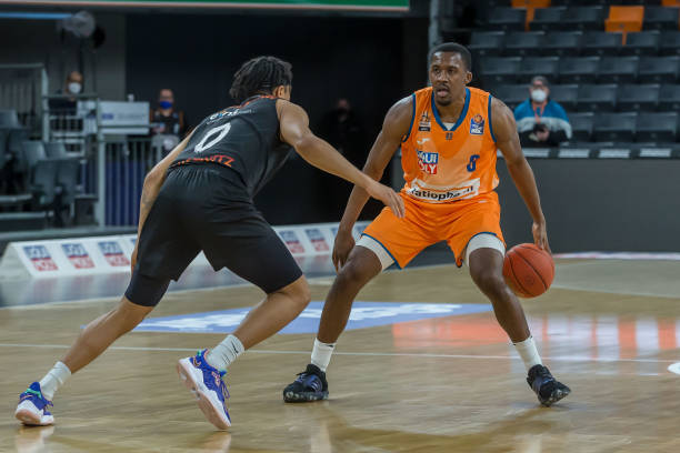 场比赛中尤 场比赛中尤